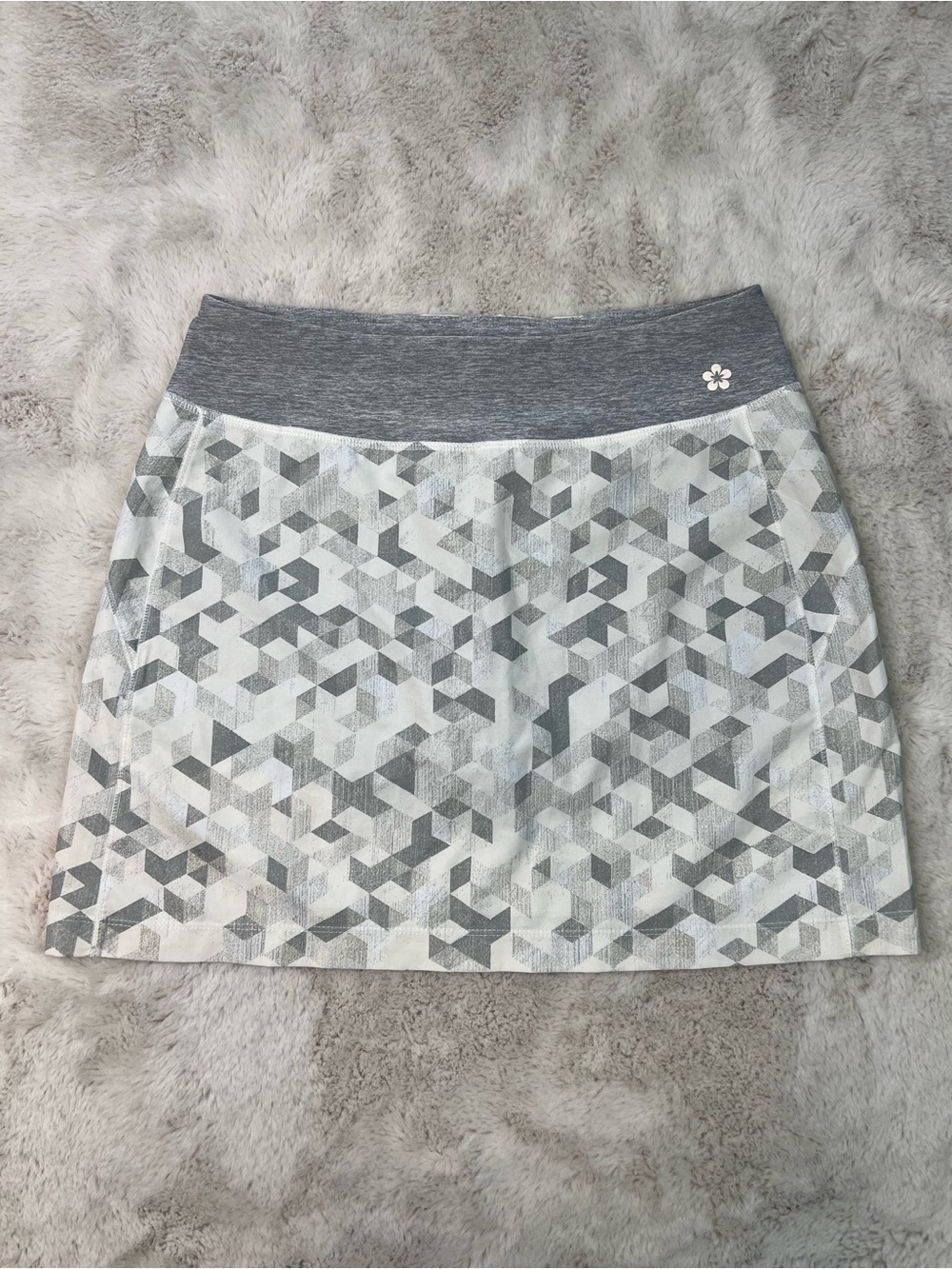Tuff Athletics Gray Geo Print ALine Skirt Built in Shorts Size Medium Tennis